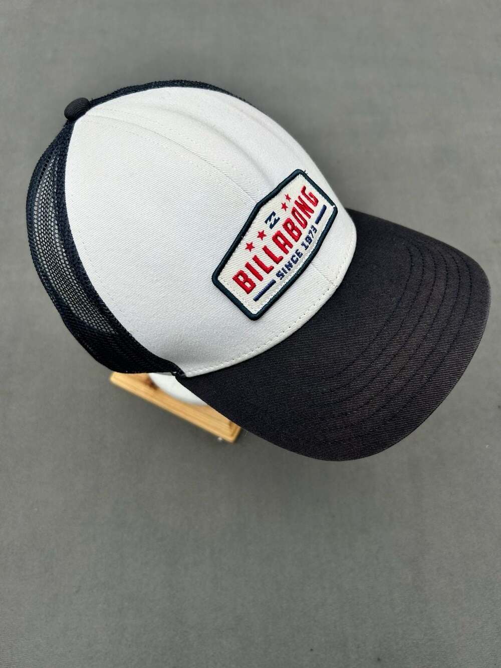 Billabong Walled Trucker Hat Black White Snapback Cap H206